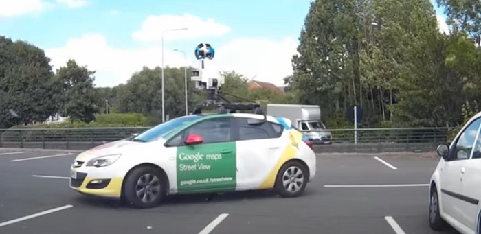 Автомобиль Google Earth с круговой камерой